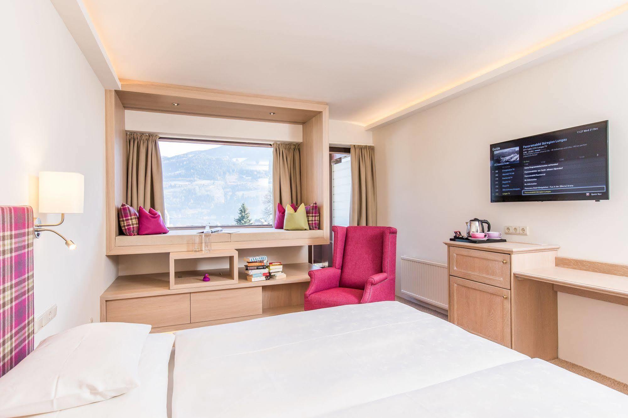 Alpin- Das Sporthotel, Summercard Included May - September เซลล์อัมเซ ภายนอก รูปภาพ